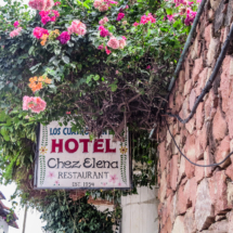 Old hotel, Gringo Gulch, Puerto Vallarta Wallking Tours.-069